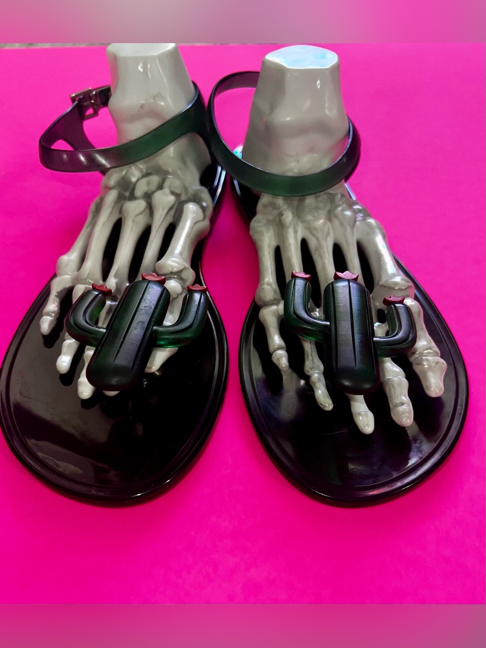 Katy Perry The Geli Cactus Jelly Sandals
